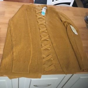 Jamelya back detail cardigan mustard yellow.